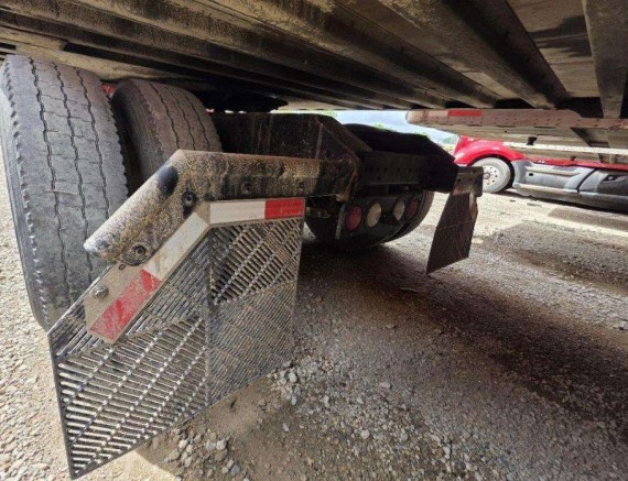 2020 Kenworth T680 - Image 10