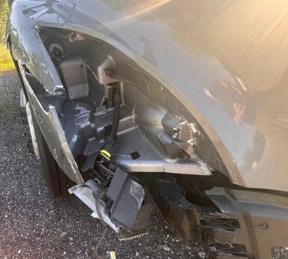 2020 Volvo VNL 860 - Image 10