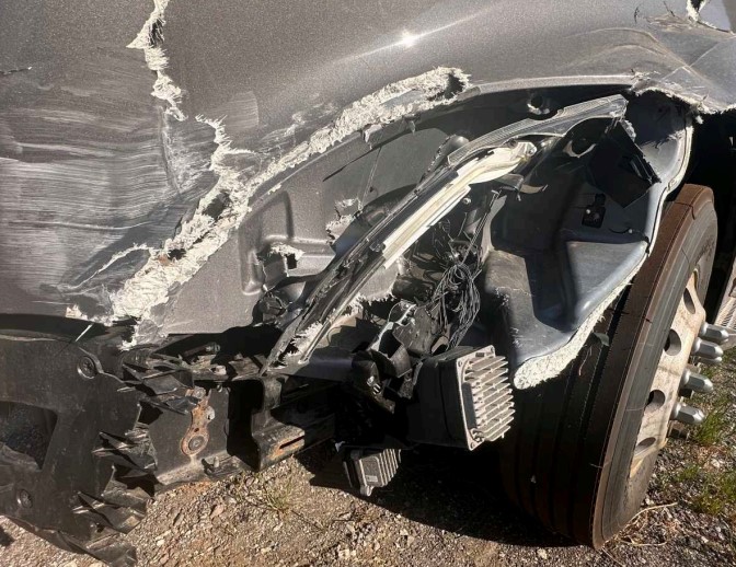 2020 Volvo VNL 860 - Image 16