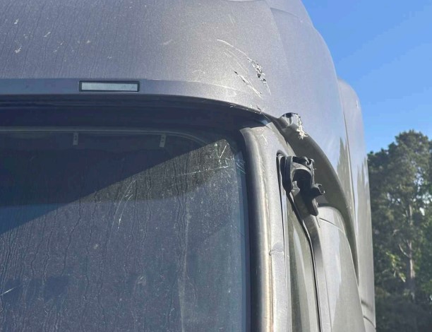 2020 Volvo VNL 860 - Image 26