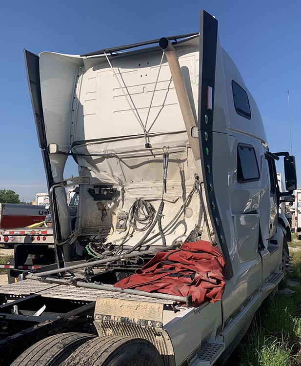 2020 Volvo VNL860 - Image 6