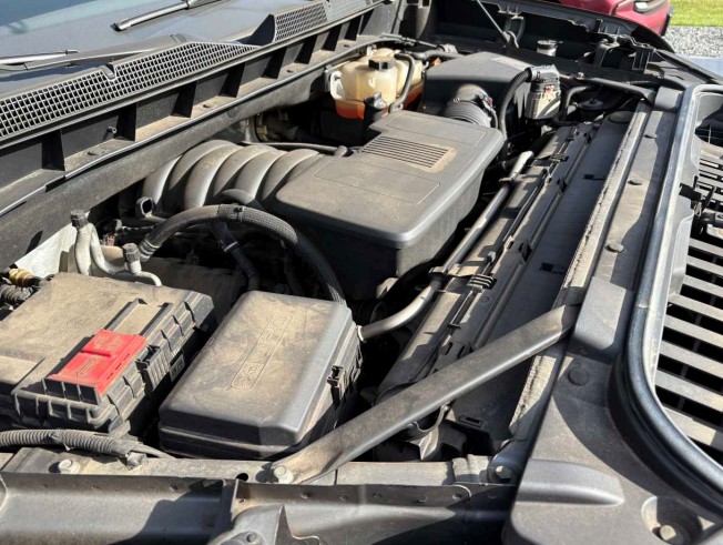 2021 Chevrolet Silverado High Country - Image 13