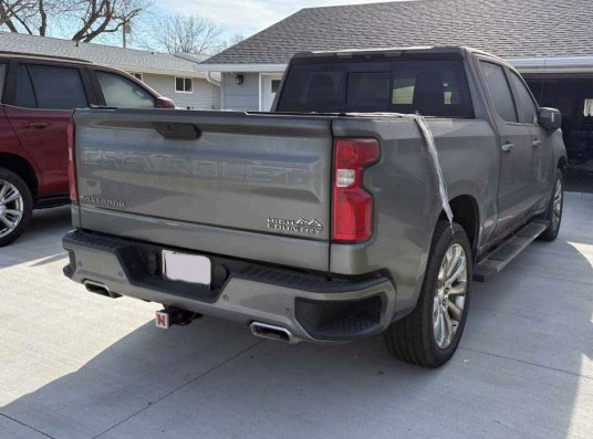 2021 Chevrolet Silverado High Country - Image 3