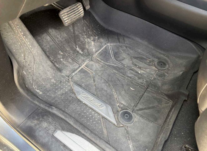 2021 Chevrolet Silverado High Country - Image 9