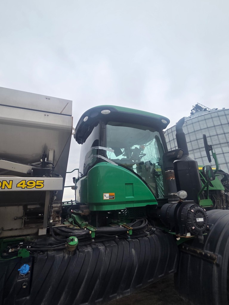 2021 John Deere F4365 Floater - Image 6