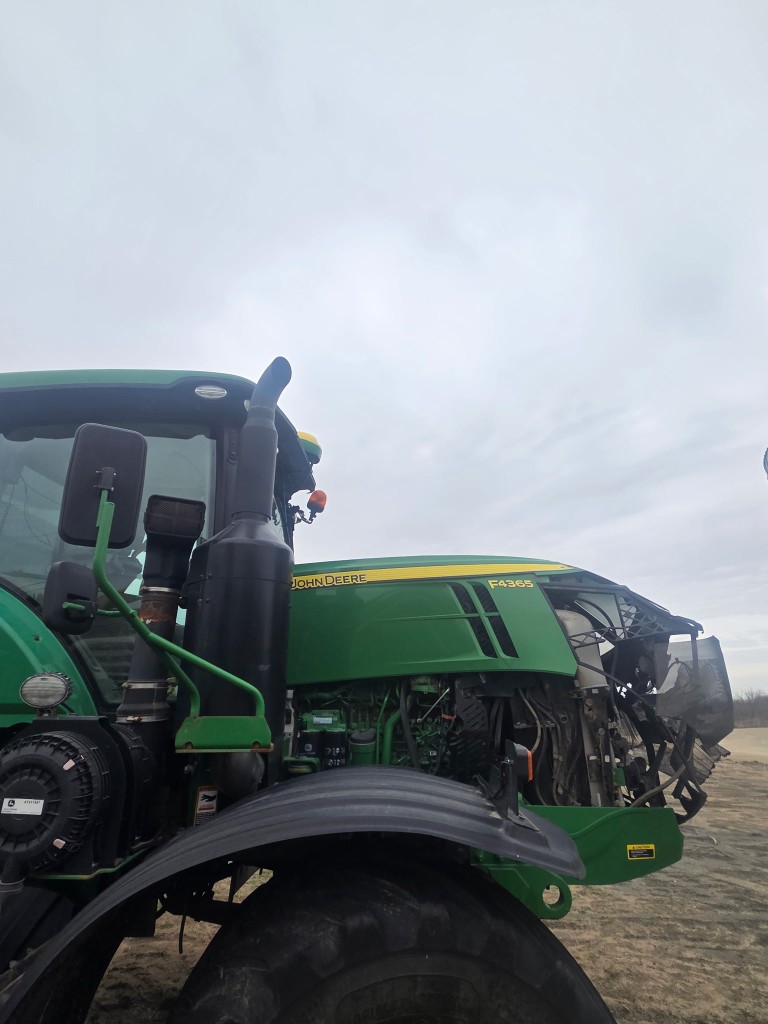 2021 John Deere F4365 Floater - Image 4