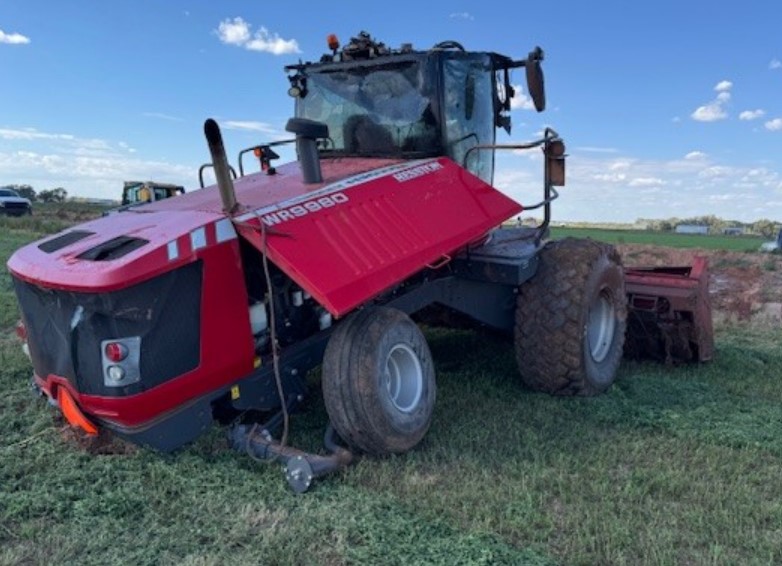 2021 Massey Ferguson WR9980 Swather - Image 3