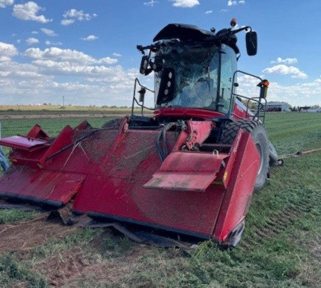 2021 Massey Ferguson WR9980 Swather - Image 5