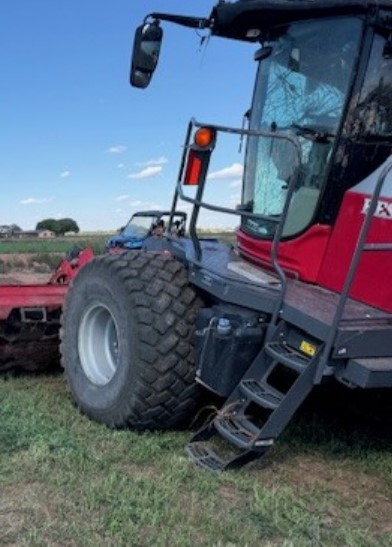 2021 Massey Ferguson WR9980 Swather - Image 6