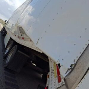 2021 Utility 3000R Reefer Trailer