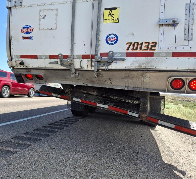 2021 Utility 3000R Reefer Trailer - Image 2