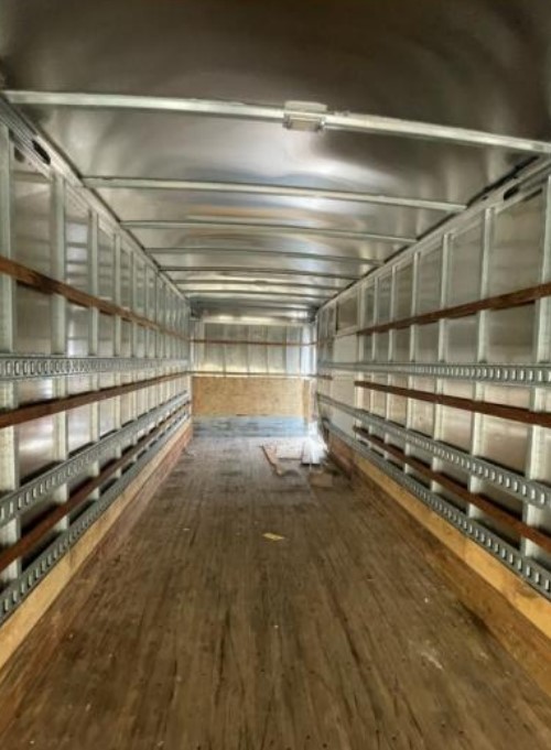 2022 Freightliner M2 106 Box Truck - Image 10