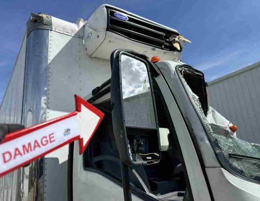 2022 Isuzu NRR - Image 12