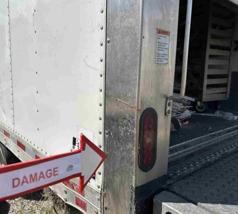 2022 Isuzu NRR - Image 21