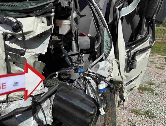 2022 Isuzu NRR - Image 7