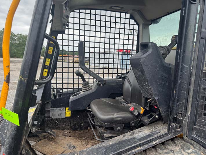 2022 JCB 270T Skid Steer - Image 9