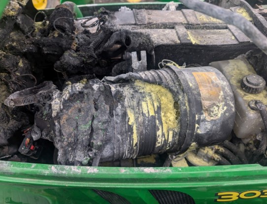 2022 John Deere 3039R Tractor - Image 8