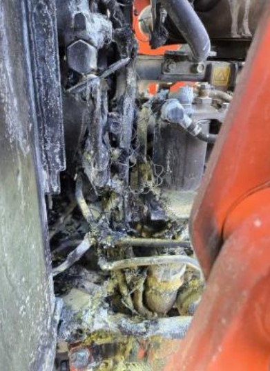 2022 Kubota M5-111D Tractor - Image 5