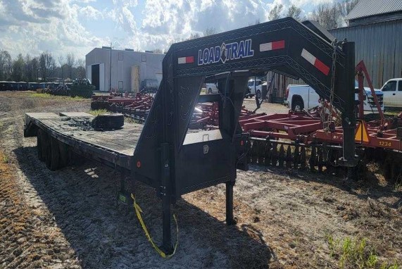 2022 Load Trail Heavy Duty Gooseneck Trailer - Image 4