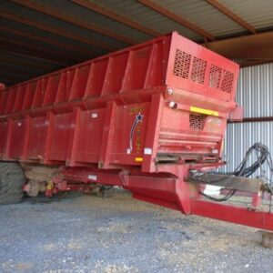 2022 Meyer CropMax 9524 Manure Spreader