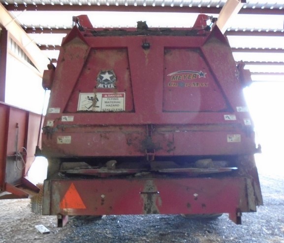 2022 Meyer CropMax 9524 Manure Spreader - Image 4