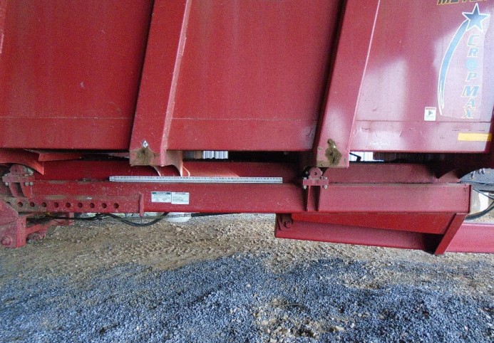 2022 Meyer CropMax 9524 Manure Spreader - Image 9