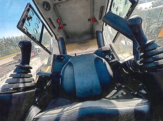 2023 ASV RT-135F Compact Track Loader - Image 16