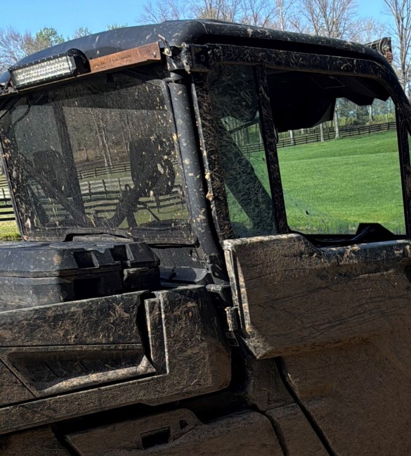 2023 Can-Am Defender Pro HD10 UTV - Image 3