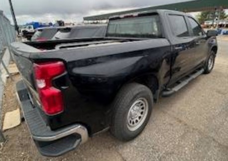 2023 Chevrolet Silverado 1500 - Image 3