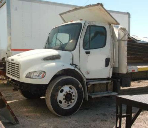 2023 Freightliner M2-106 Box Truck