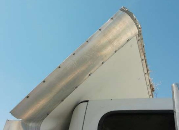 2023 Freightliner M2-106 Box Truck - Image 17