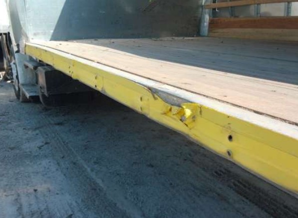 2023 Freightliner M2-106 Box Truck - Image 8