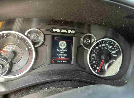 2024 Dodge RAM 2500 - Image 9