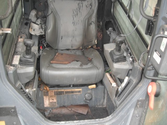 2024 John Deere 333P Skid Steer - Image 6