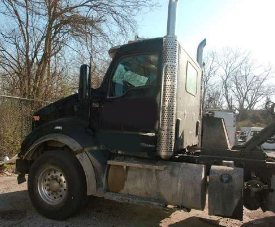 2025 Kenworth T880 Dump Truck