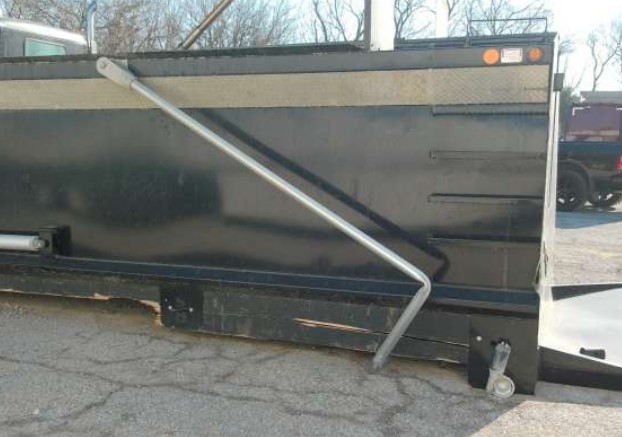 2025 Kenworth T880 Dump Truck - Image 21