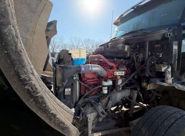 2025 Kenworth T880 Dump Truck - Image 27