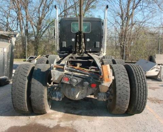 2025 Kenworth T880 Dump Truck - Image 3