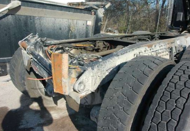 2025 Kenworth T880 Dump Truck - Image 8