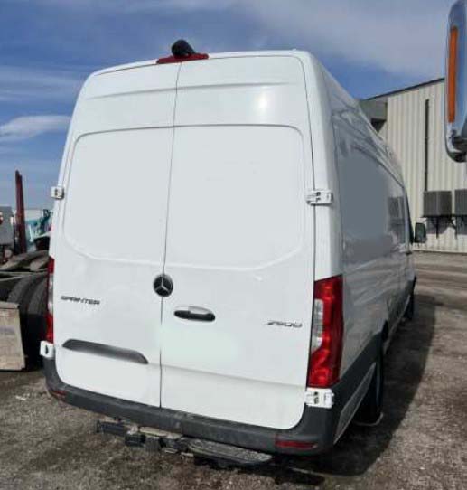2025 Mercedes-Benz Sprinter Van - Image 5