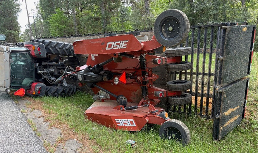 2025 Rhino Batwing Mower - Image 4