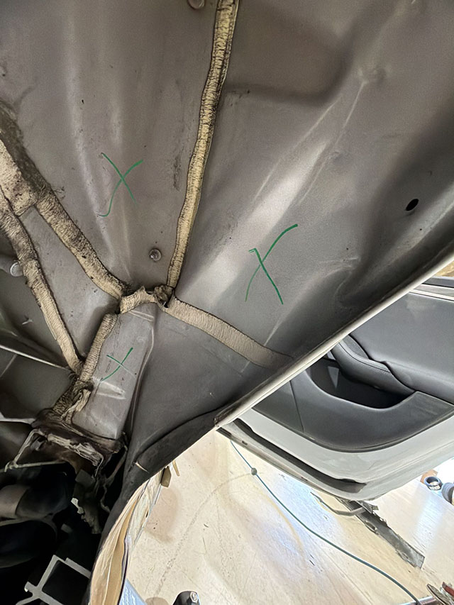 2025 Tesla Model S - Image 14