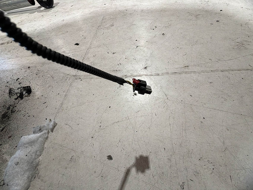 2025 Tesla Model S - Image 21