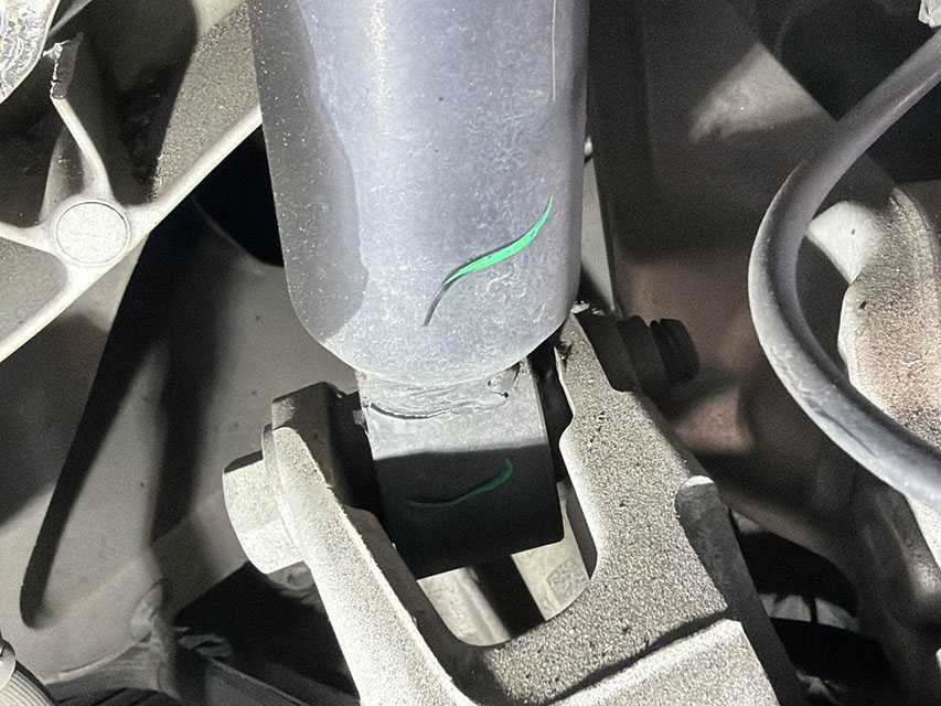 2025 Tesla Model S - Image 23