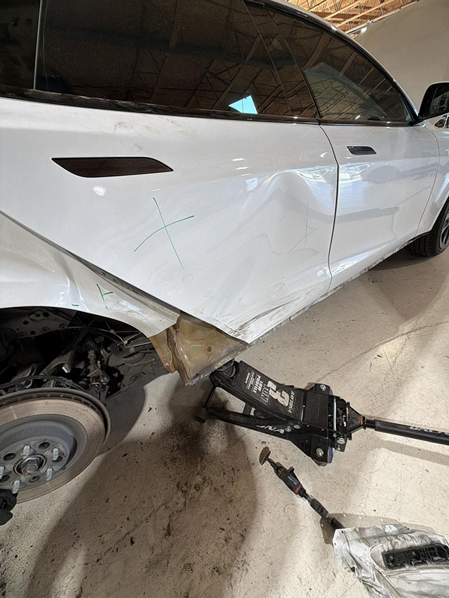 2025 Tesla Model S - Image 6