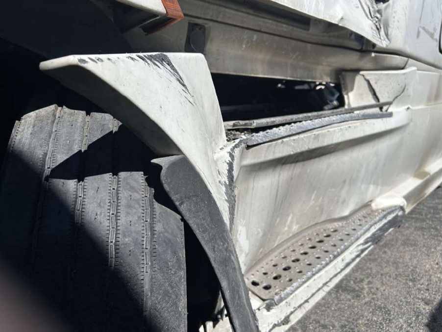 2026 Freightliner Cascadia - Image 3