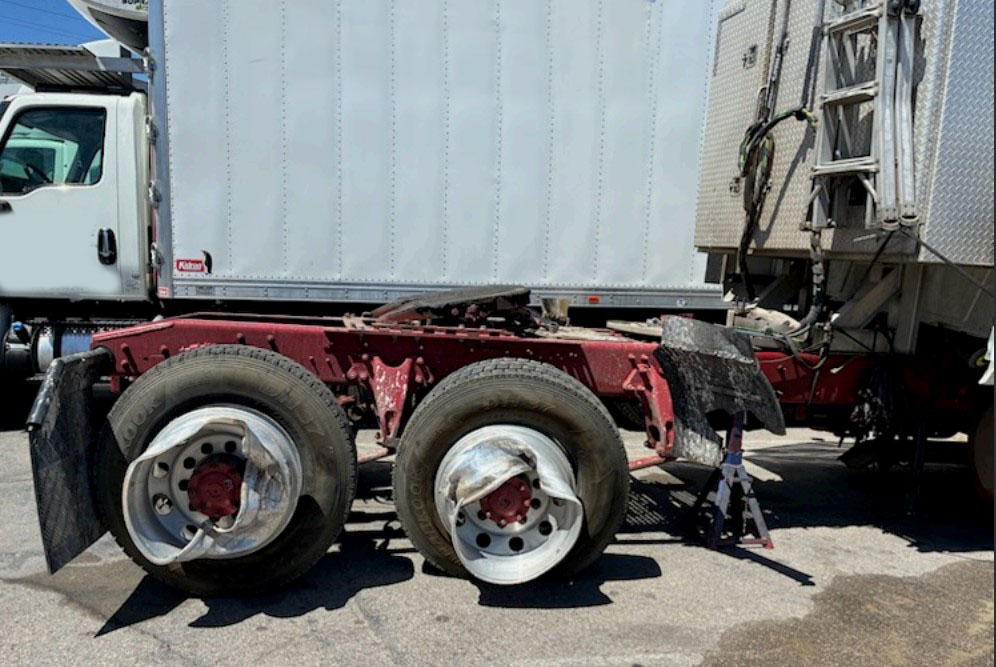 2026 International LT625 - Image 6