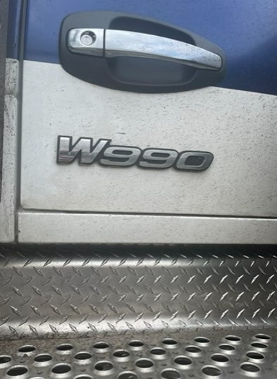 2026 Kenworth W990 - Image 14