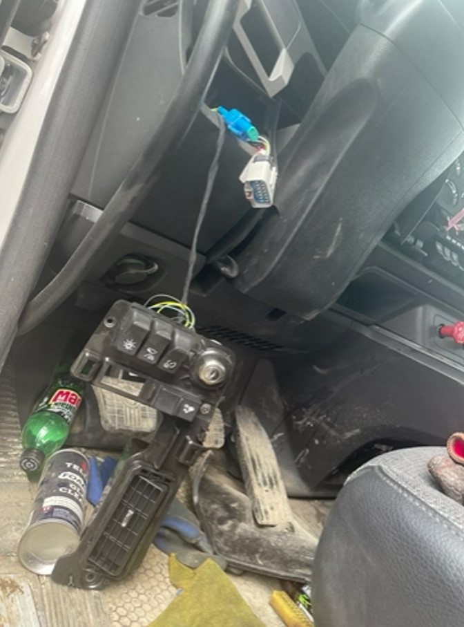 2026 Kenworth W990 - Image 22