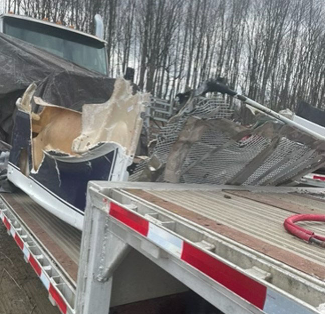 2026 Kenworth W990 - Image 5